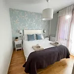 Apartment En El Centro De Con Piscina