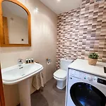 En El Centro De Con Piscina Appartement Benasque